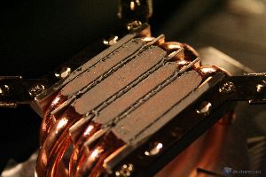 00065 REEVEN__KELVEROS_WWW.XTREMEHARDWARE.COM